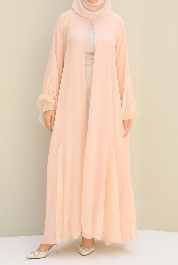 Pearls Abaya